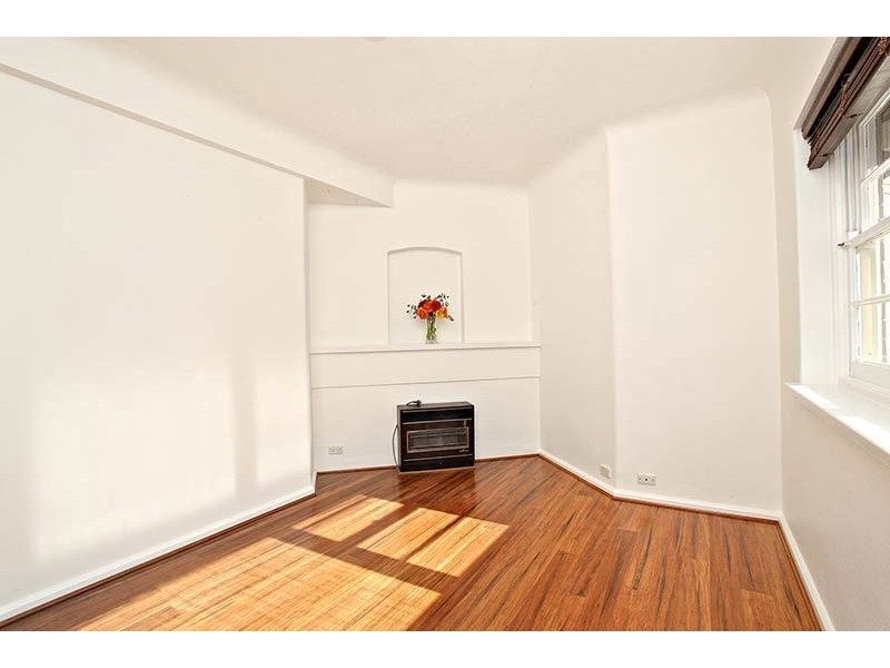 11/161 Wellington Parade South, East Melbourne VIC 3002