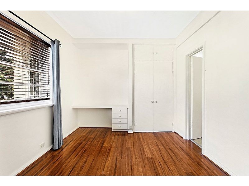 11/161 Wellington Parade South, East Melbourne VIC 3002