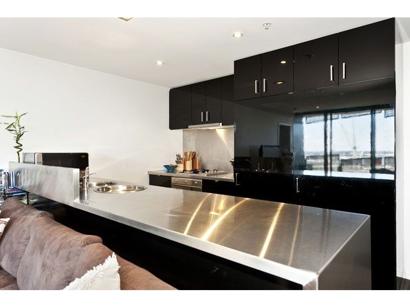 1409N/18 Waterview Walk, Docklands VIC 3008