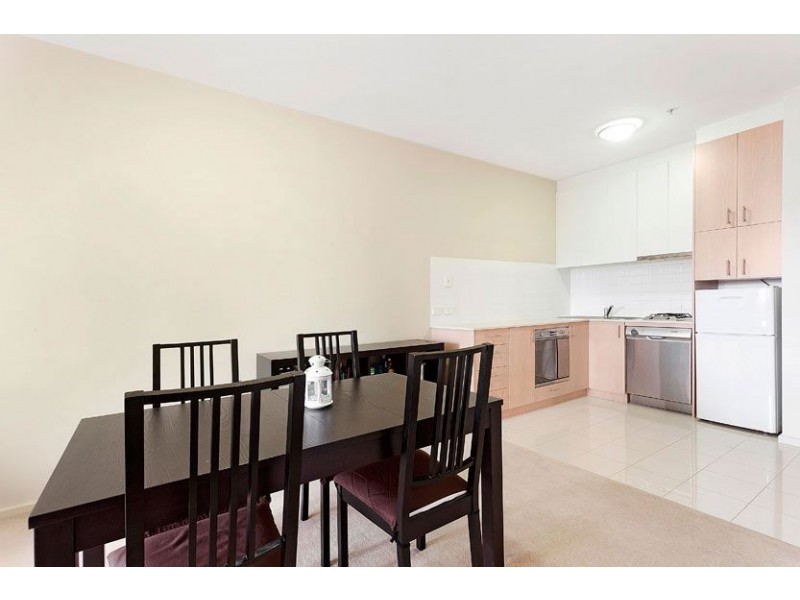 2111/250 Elizabeth Street, Melbourne VIC 3000