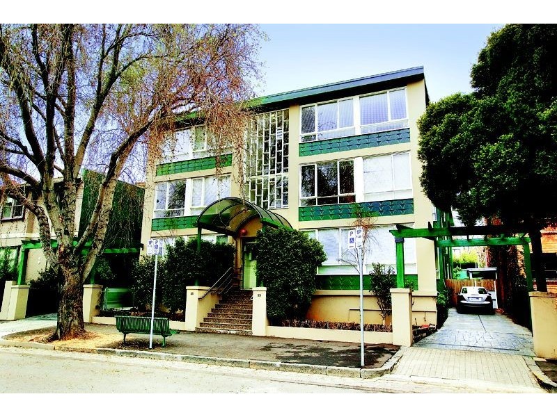 202/25 Hotham Street, East Melbourne VIC 3002