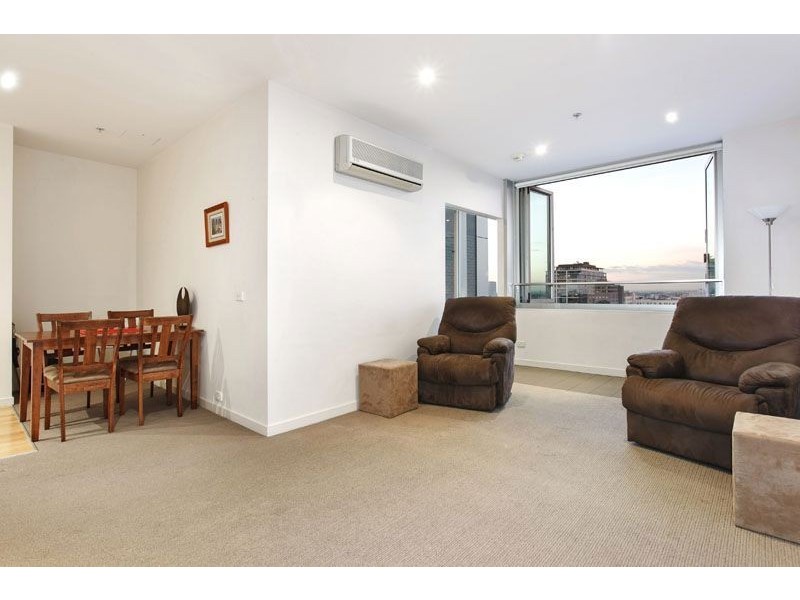 1105/166 Wellington Parade, East Melbourne VIC 3002