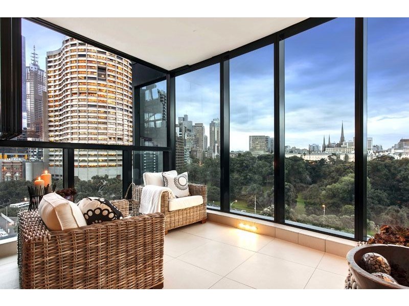 1202/279 Wellington Parade South, East Melbourne VIC 3002