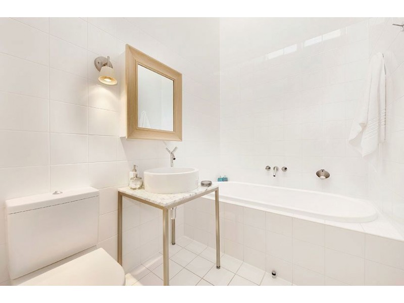 P05W/189 Powlett Street, East Melbourne VIC 3002