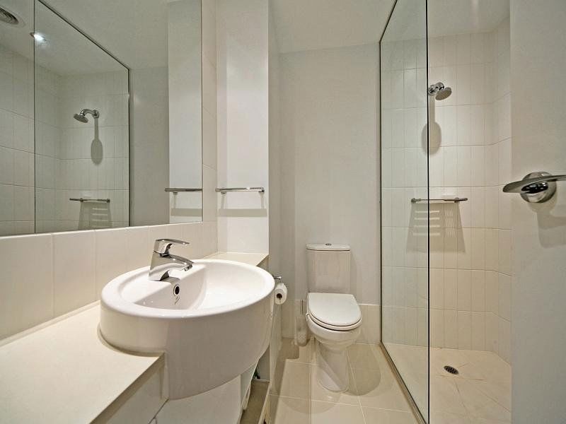 2412/288 Spencer Street, Melbourne VIC 3000