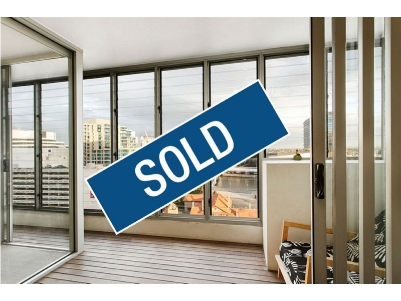 1102/8 McCrae Street, Docklands VIC 3008