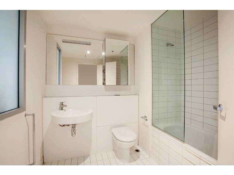 1106/620 Collins Street, Melbourne VIC 3000