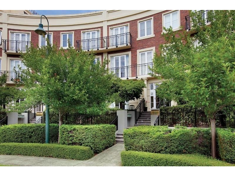 27/8 Wellington Crescent, East Melbourne VIC 3002