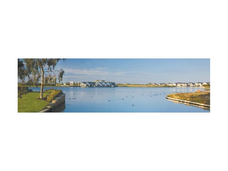 98 Beachview Parade, Lot 2217 Sanctuary Lakes, Point Cook VIC 3030