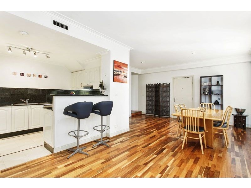 3/388-390 Victoria Parade, East Melbourne VIC 3002