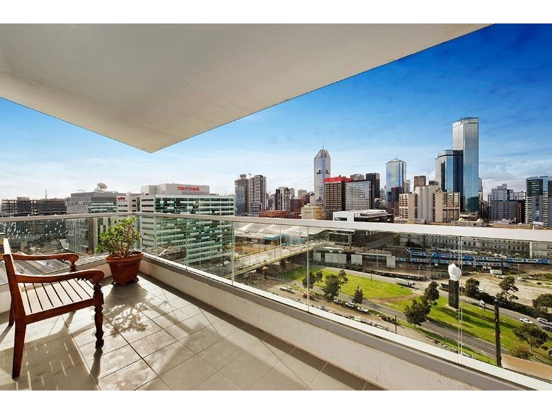 1805/8 McCrae Street, Docklands VIC 3008