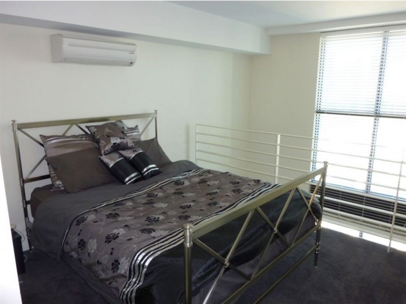 1707/87 Franklin Street, Melbourne VIC 3000