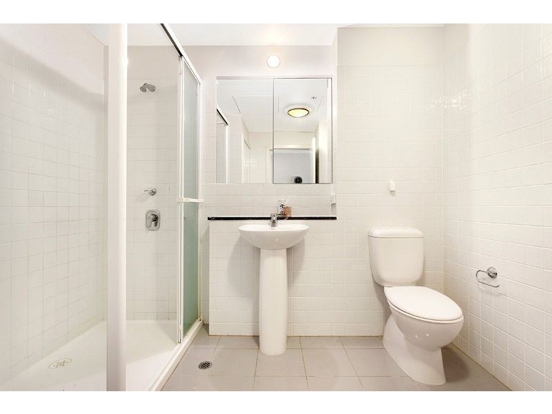 1311/250 Elizabeth Street, Melbourne VIC 3000