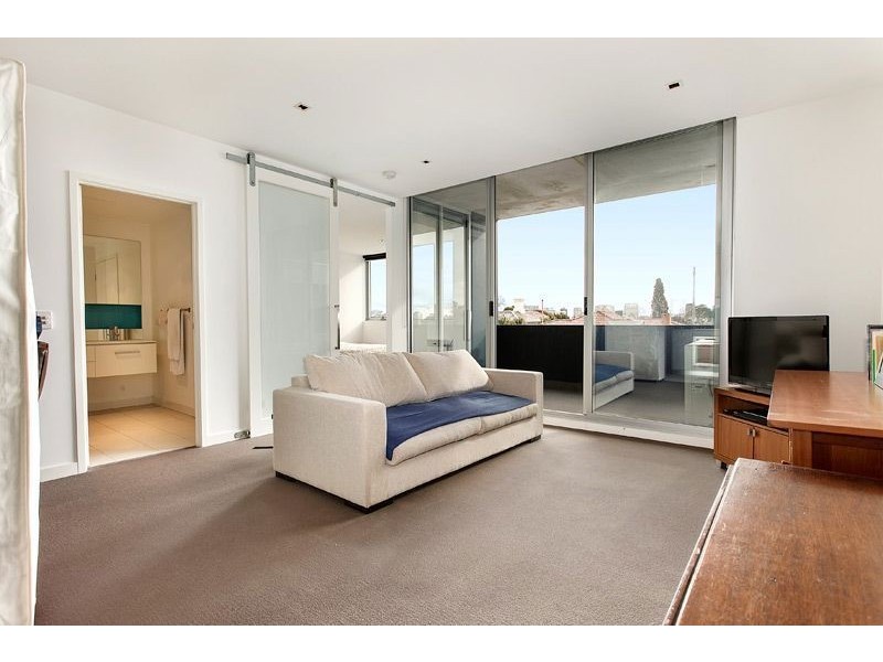 207/200 Toorak Road, South Yarra VIC 3141