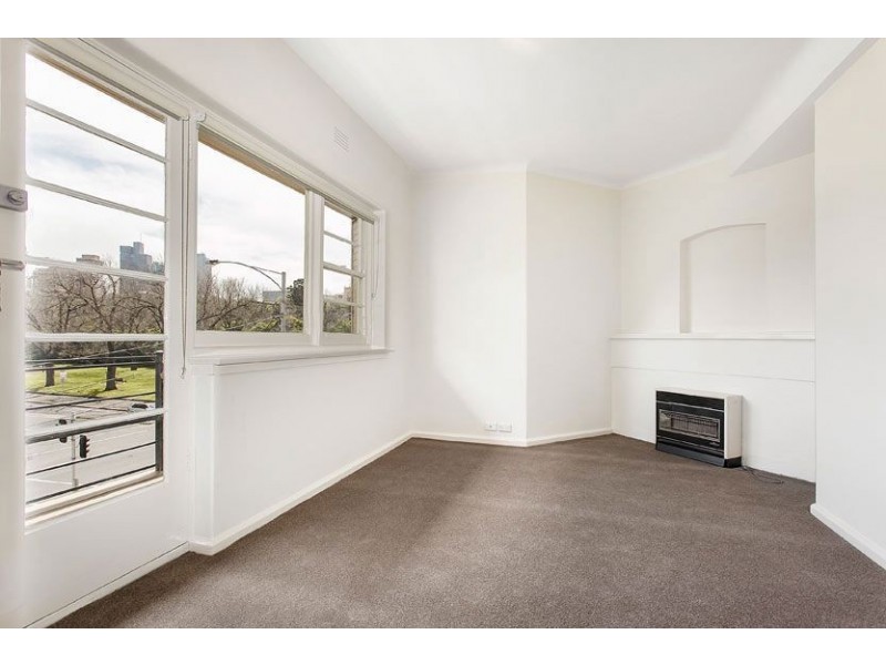 10/161 Wellington Parade South, East Melbourne VIC 3002