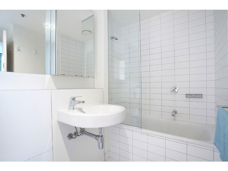 809/620 Collins Street, Melbourne VIC 3000