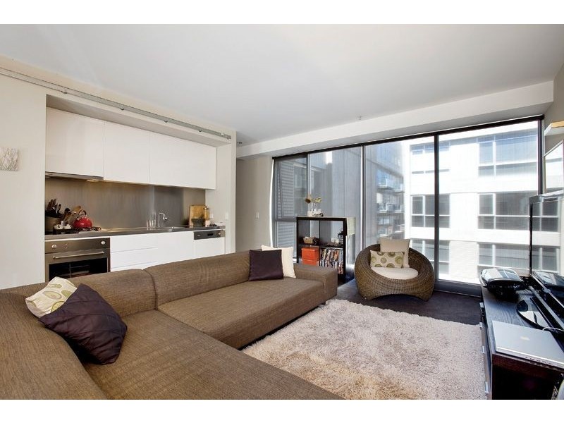 302k/211 Powlett Street, East Melbourne VIC 3002