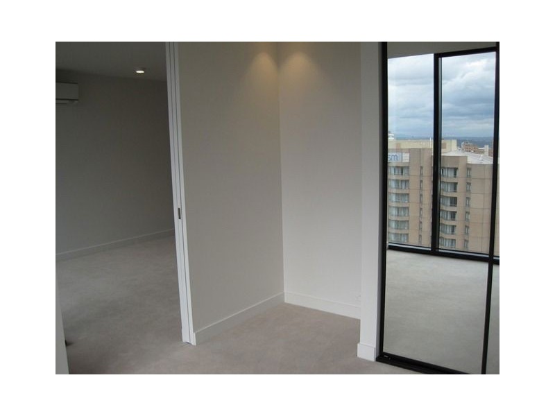 1913/33 Mackenzie Street, Melbourne VIC 3000