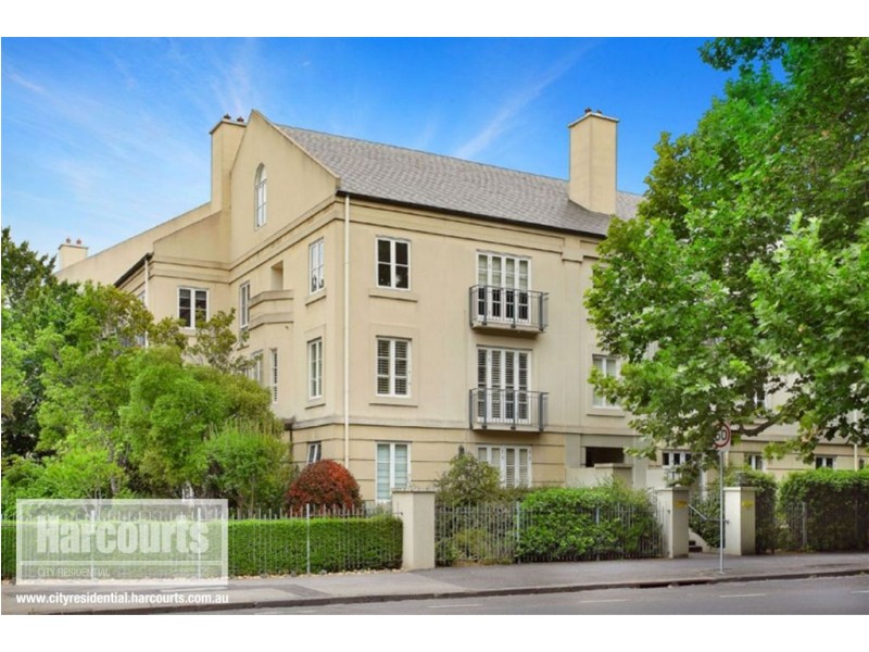 41/201 Wellington Parade South, East Melbourne VIC 3002