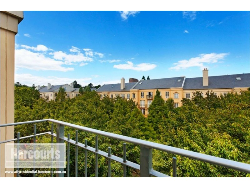 5/8 Wellington Crescent, East Melbourne VIC 3002