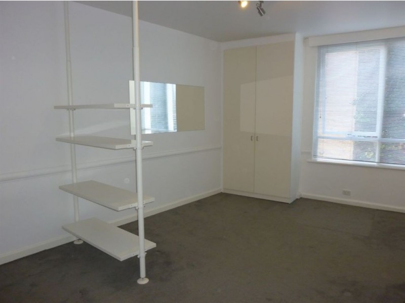 110/25 Hotham Street, East Melbourne VIC 3002