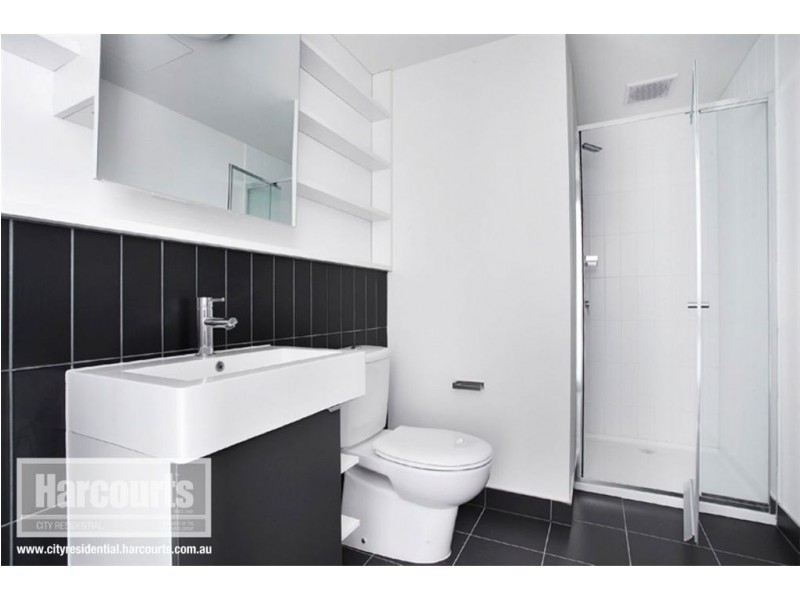 10 Greenham Place, Footscray VIC 3011