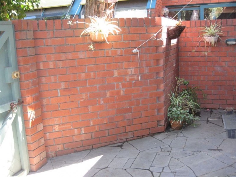 B11/335 Abbotsford Street, North Melbourne VIC 3051