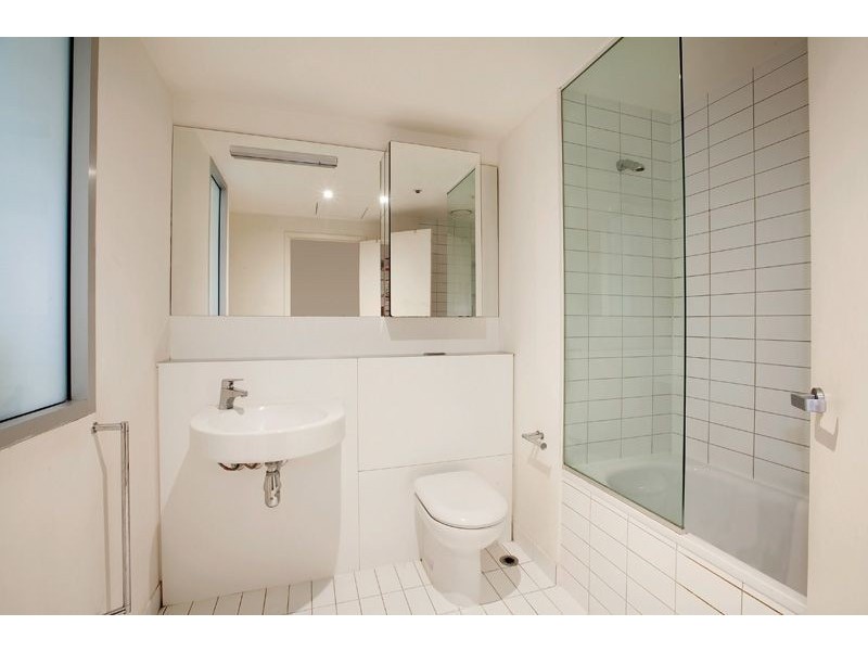 1106/620 Collins Street, Melbourne VIC 3000