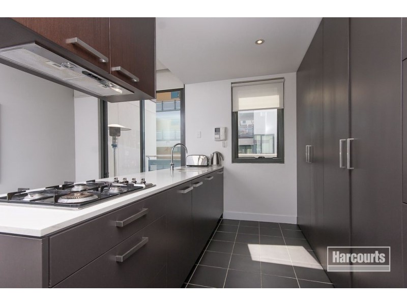 230/117 Studio Lane, Docklands VIC 3008