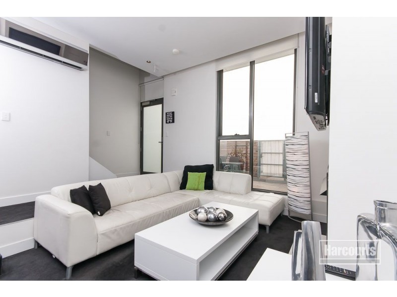 230/117 Studio Lane, Docklands VIC 3008
