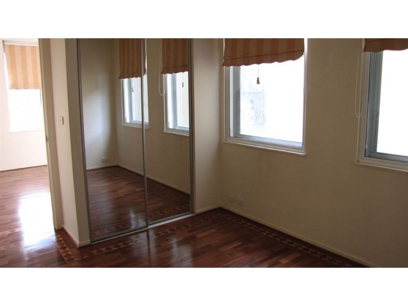 32/187 Collins Street, Melbourne VIC 3000