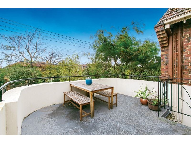 2/30 Mitford Street, St Kilda VIC 3182