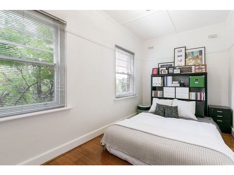 2/30 Mitford Street, St Kilda VIC 3182