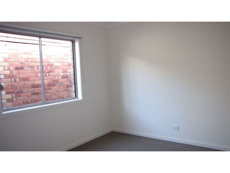 5A Oldfield Street, Sunshine West VIC 3020