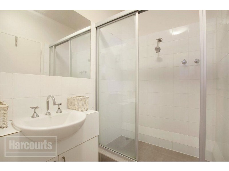 106/25 Hotham, East Melbourne VIC 3002