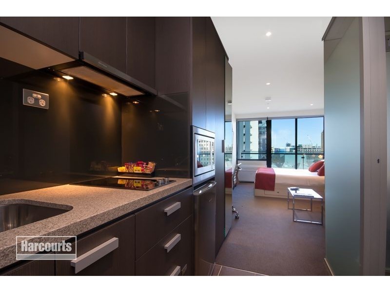 1010/181 A’Beckett Street, Melbourne VIC 3000