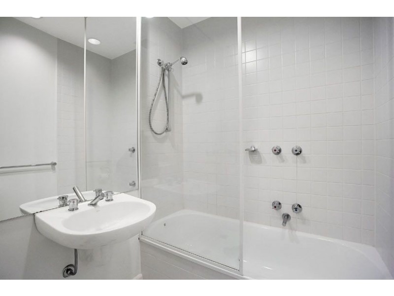 39/1 Wellington Crescent, East Melbourne VIC 3002