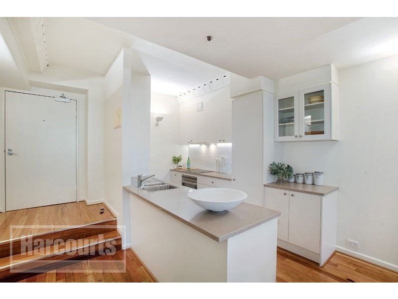 1004/220 Collins Street, Melbourne VIC 3000
