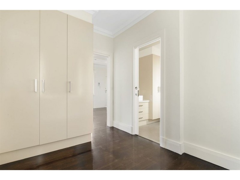 16/29 George Street, East Melbourne VIC 3002