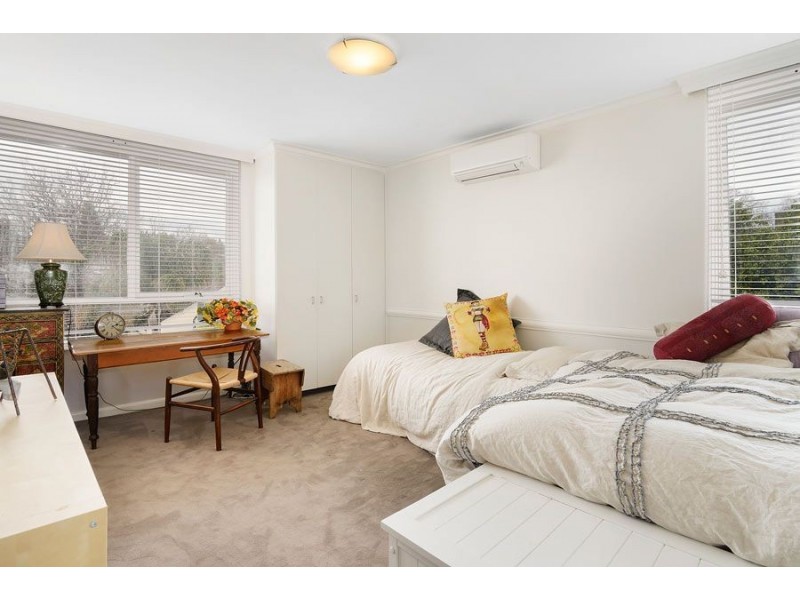 207/25 Hotham Street, East Melbourne VIC 3002