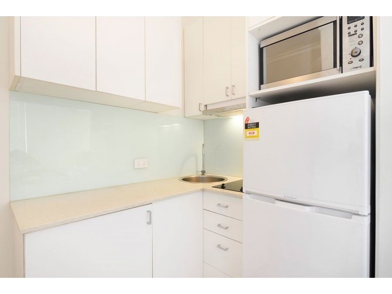 207/25 Hotham Street, East Melbourne VIC 3002