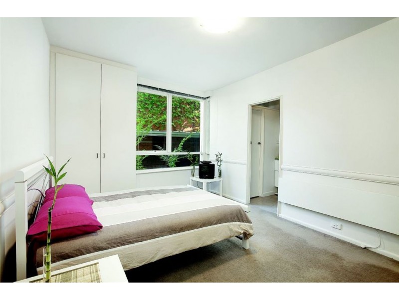 10/25 Hotham Street, East Melbourne VIC 3002