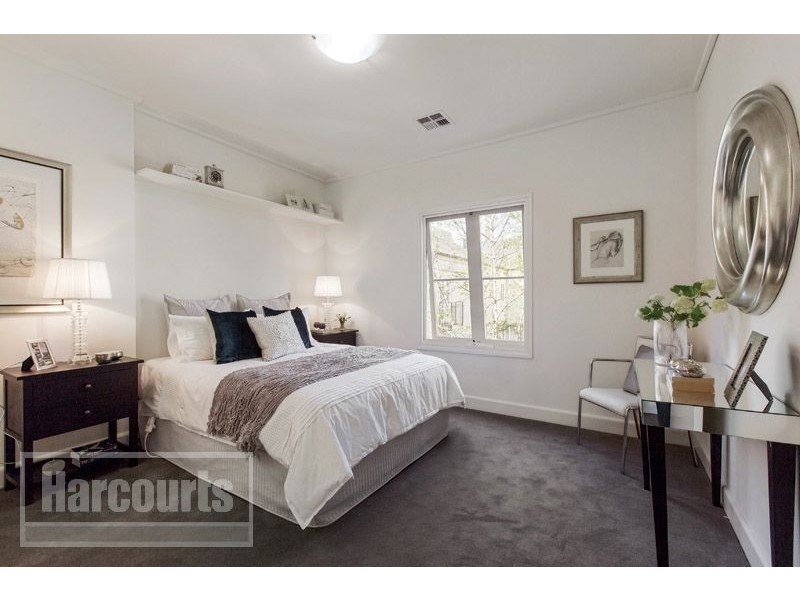 36/201 Wellington Parade South, East Melbourne VIC 3002