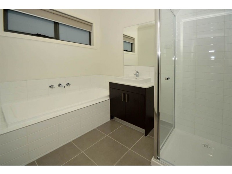 4/19 Rockbank Road, Ardeer VIC 3022