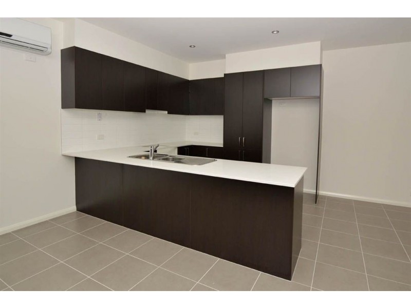 4/19 Rockbank Road, Ardeer VIC 3022