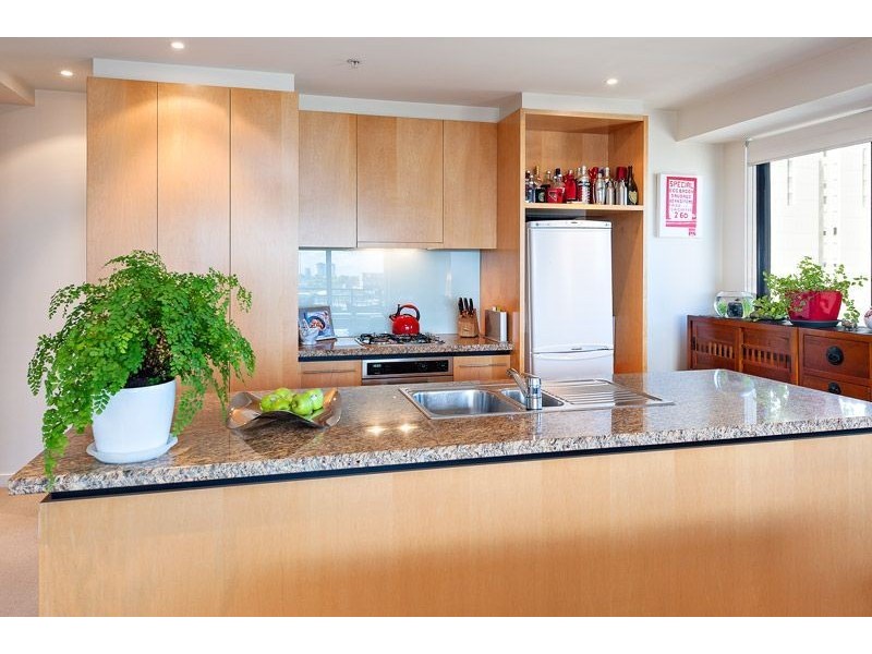 808/80 Clarendon Street, Southbank VIC 3006