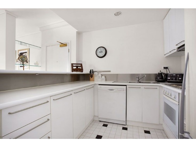 26/201 Wellington Parade South, East Melbourne VIC 3002