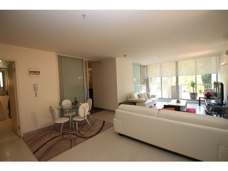 105/1 Danks Street West, Port Melbourne VIC 3207