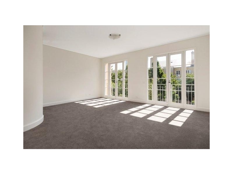 28/1 Wellington Crescent, East Melbourne VIC 3002