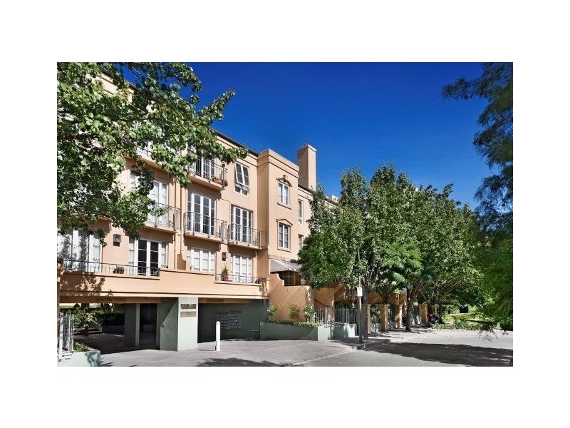 28/1 Wellington Crescent, East Melbourne VIC 3002